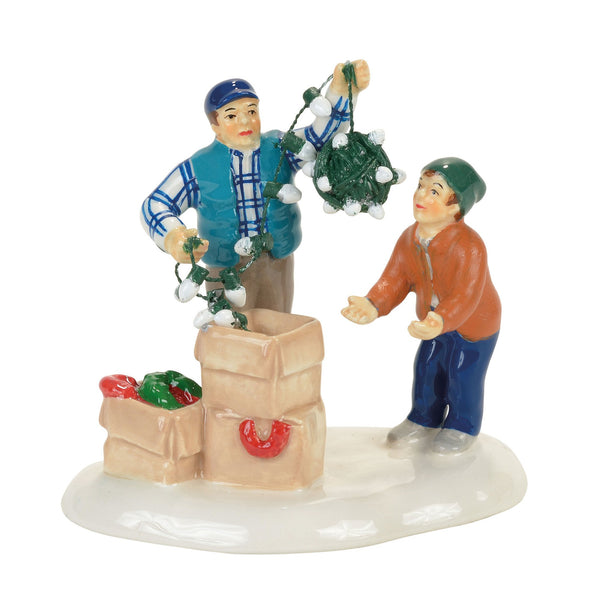Department 56 Snow Christmas Vacation Clark and Rusty Figurine Village Accessory, Multicolored